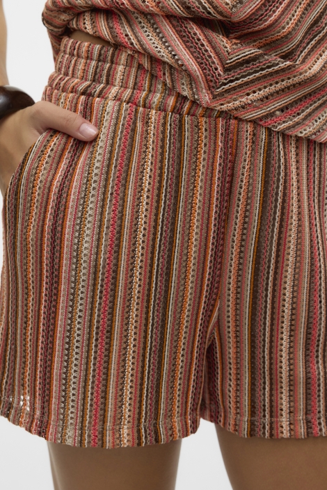 Vero Moda vmdemi stripe nw shorts jrs ga vo